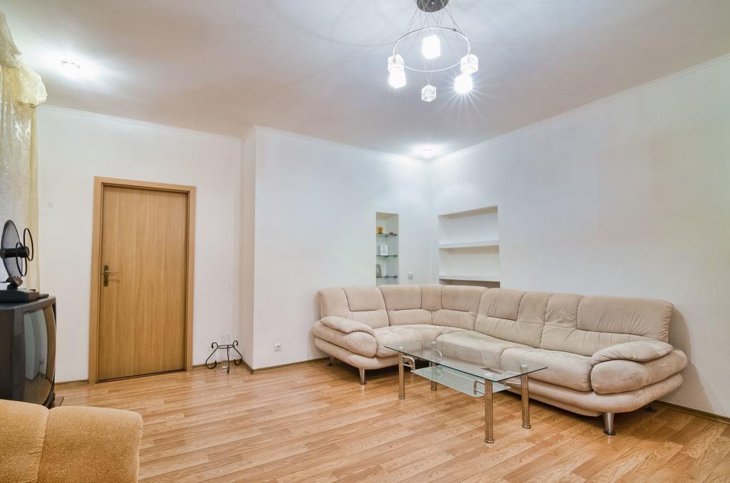 إلفيف Apartamenty Lesi Ukrainky 17 الغرفة الصورة